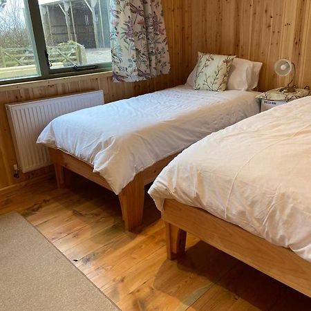 Rural Wood Cabin - Less Than 3 Miles From St Ives 펜젠스 외부 사진