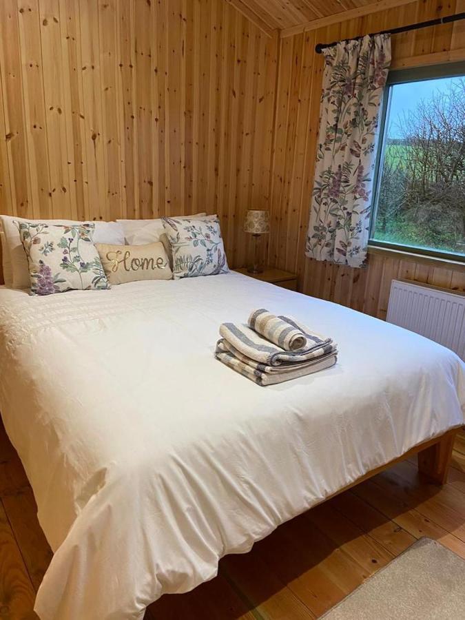 Rural Wood Cabin - Less Than 3 Miles From St Ives 펜젠스 외부 사진